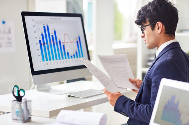 Recruiting and DEI – Getting to Grips with Your Data 7 Recruiting and DEI – Getting to Grips with Your Data 5